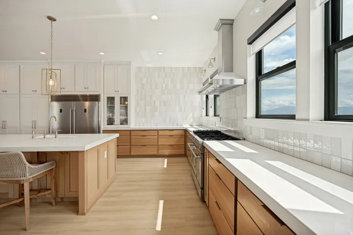 9749 N Hibiscus Ln, Eagle Mountain, Utah 84005