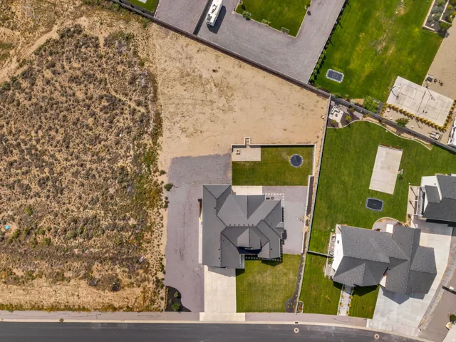 9749 N Hibiscus Ln, Eagle Mountain, Utah 84005
