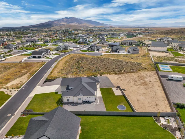 9749 N Hibiscus Ln, Eagle Mountain, Utah 84005