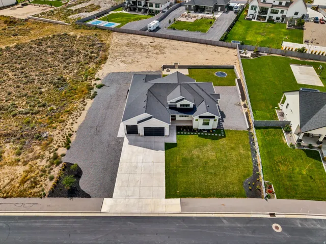 9749 N Hibiscus Ln, Eagle Mountain, Utah 84005