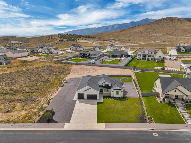 9749 N Hibiscus Ln, Eagle Mountain, Utah 84005