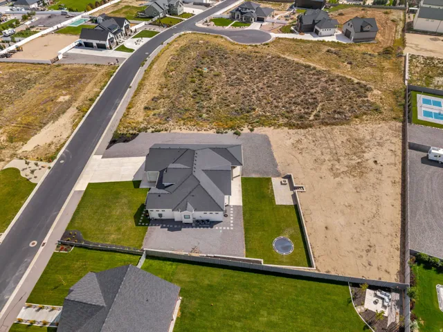 9749 N Hibiscus Ln, Eagle Mountain, Utah 84005
