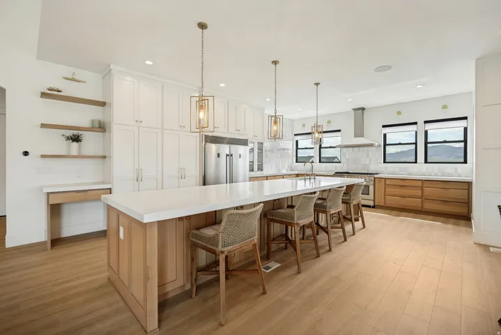 9749 N Hibiscus Ln, Eagle Mountain, Utah 84005