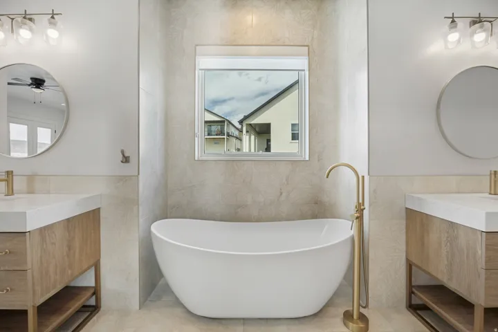 9749 N Hibiscus Ln, Eagle Mountain, Utah 84005