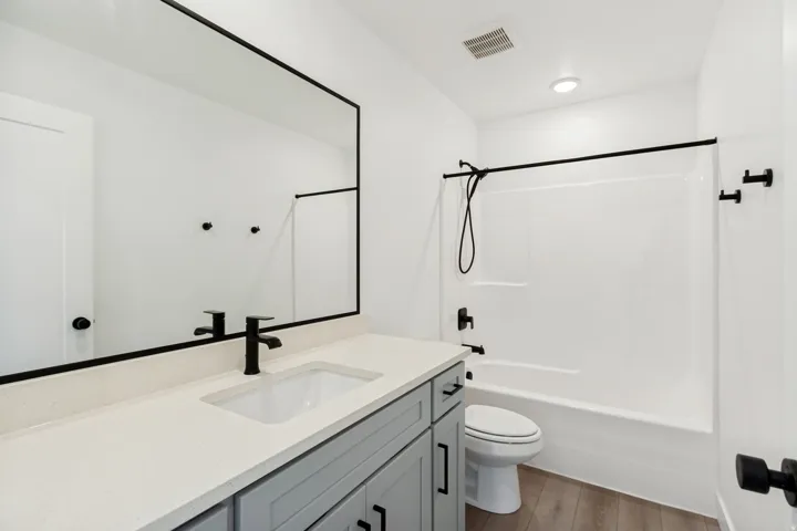 5243 N Greenfield Way #319, Eagle Mountain, Utah 84005