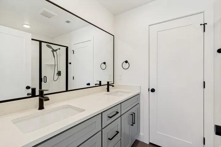 5243 N Greenfield Way #319, Eagle Mountain, Utah 84005