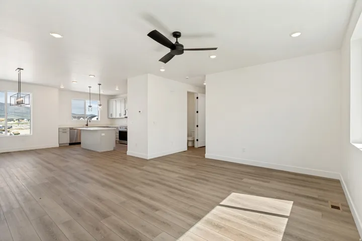 5243 N Greenfield Way #319, Eagle Mountain, Utah 84005