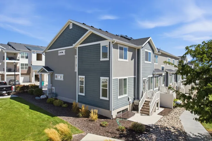 Back area of townhome