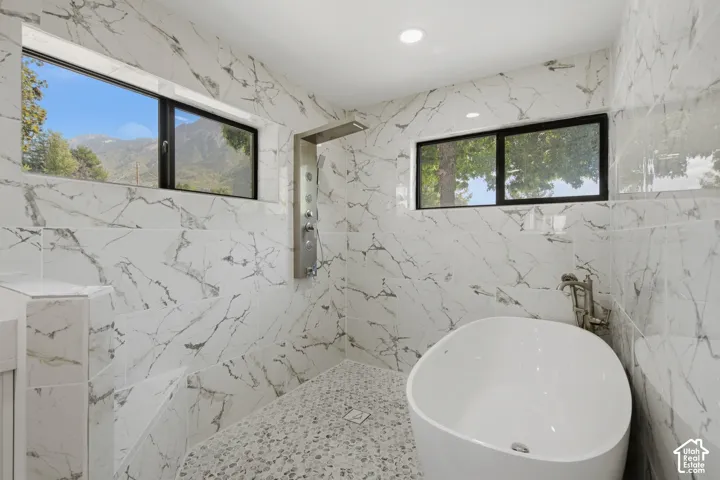 Stylish multi-function shower panel