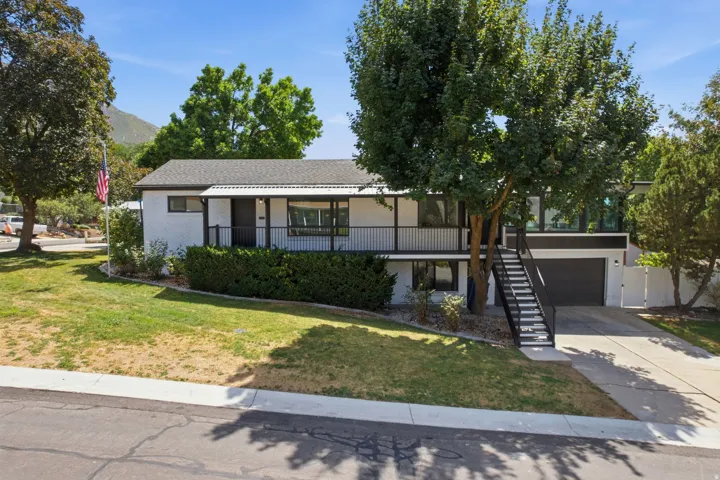 2 car garage and additional side parking