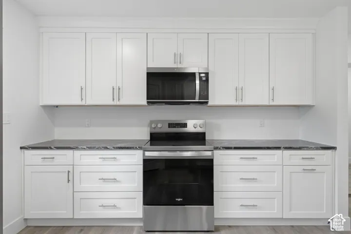 2936 E La Joya Dr, Holladay, Utah 84124