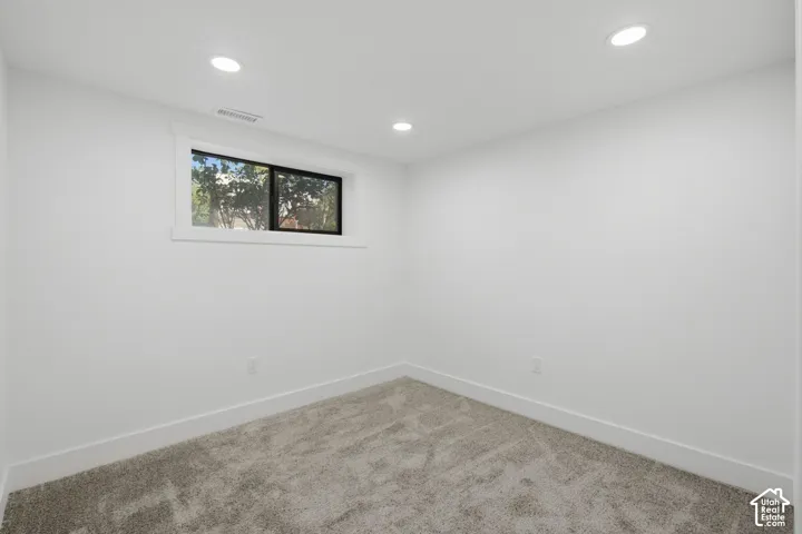 2936 E La Joya Dr, Holladay, Utah 84124