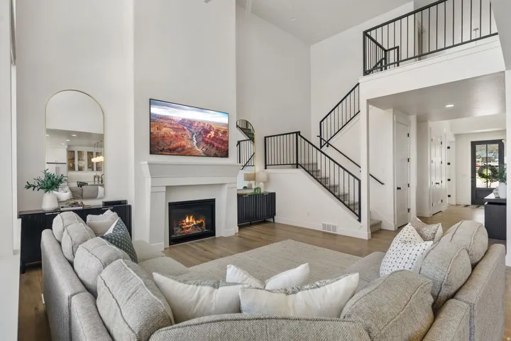 686 W Eaglecrest Cir, Elk Ridge, Utah 84651