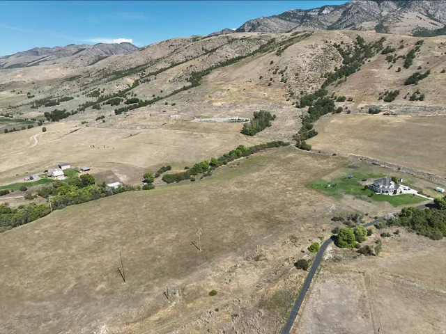Beautiful Building Lot on East Bench.  Best Views.