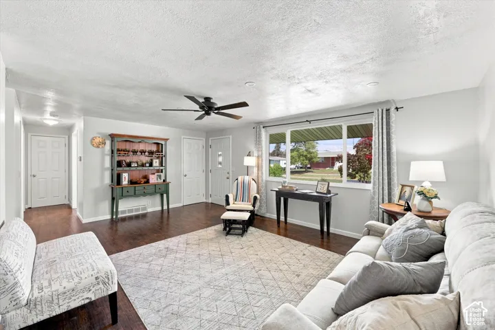 769 W 925 S, Woods Cross, Utah 84087