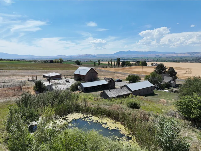 2035 E Maple Leaf Dr, Cove, Utah 84320