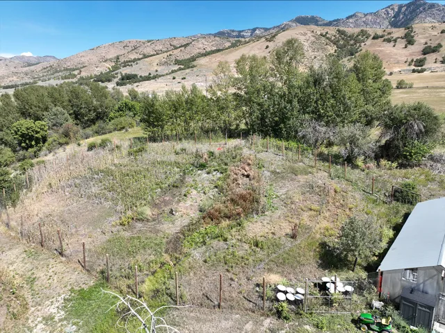 2035 E Maple Leaf Dr, Cove, Utah 84320