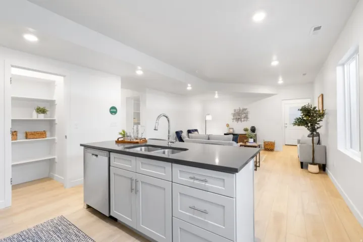 1885 W Center #21, West Point, Utah 84015