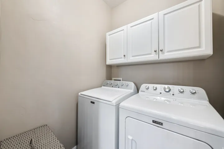 936 W Spring Creek Ln, Farmington, Utah 84025