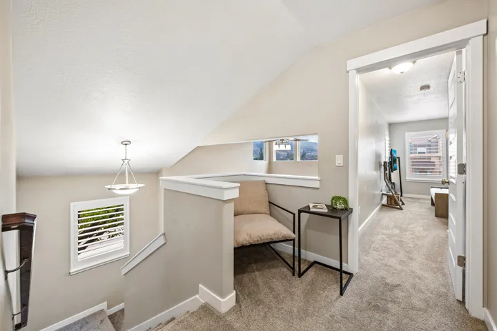 936 W Spring Creek Ln, Farmington, Utah 84025