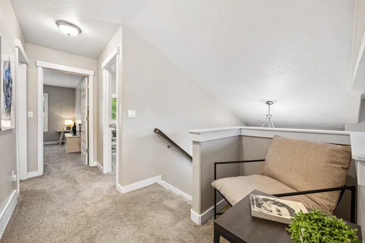 936 W Spring Creek Ln, Farmington, Utah 84025