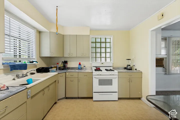Upstairs unit