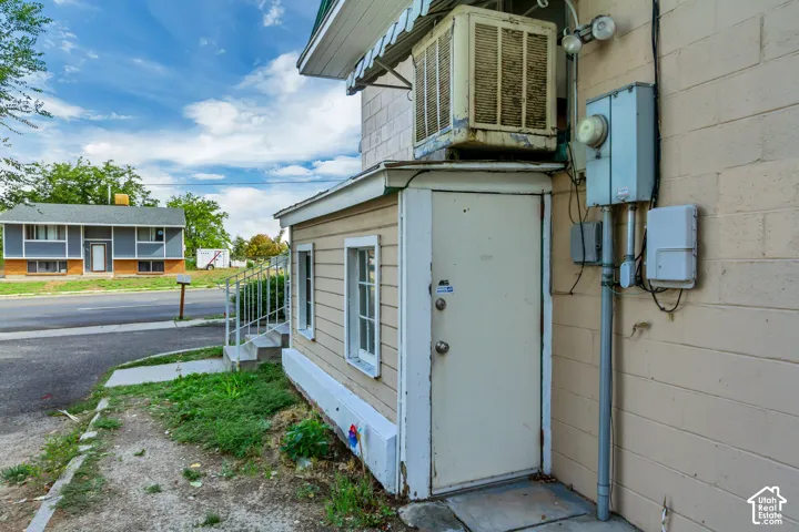 Entry to downstairs unit