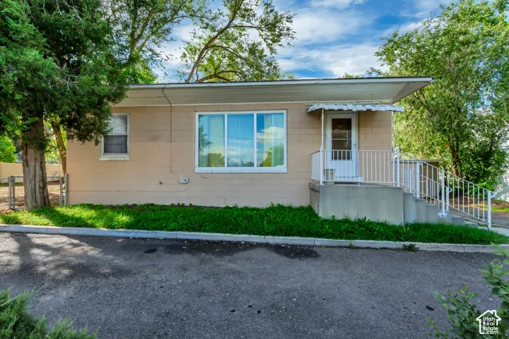 804 E 10600 S, Sandy, Utah 84094