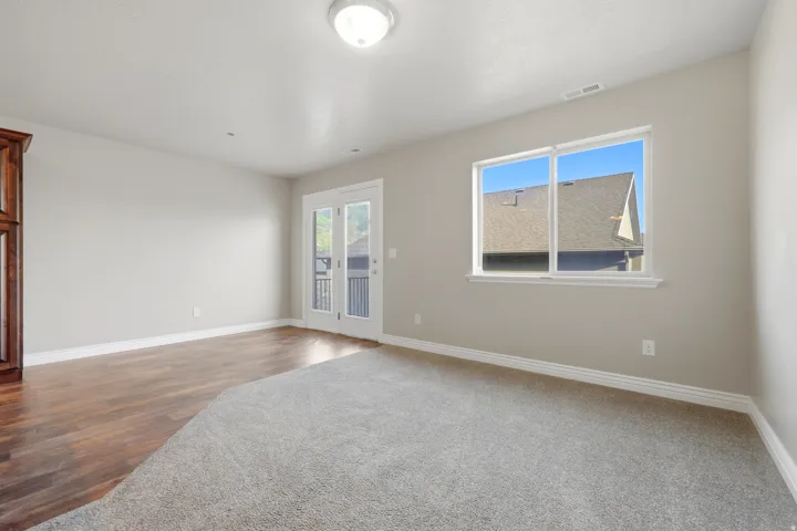 1852 E Whitetail Dr, Layton, Utah 84040