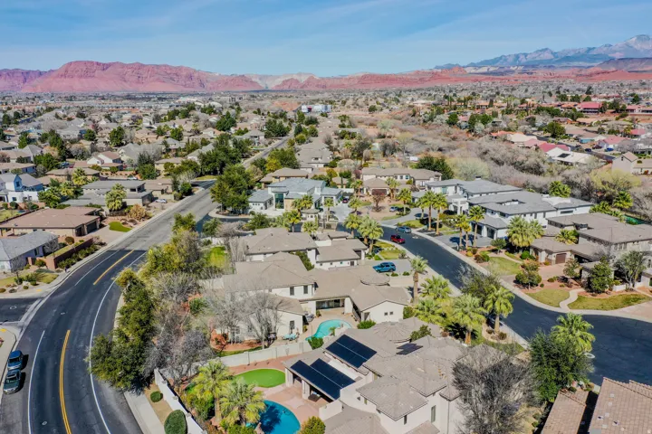 470 Country Ln #11, Santa Clara, Utah 84765