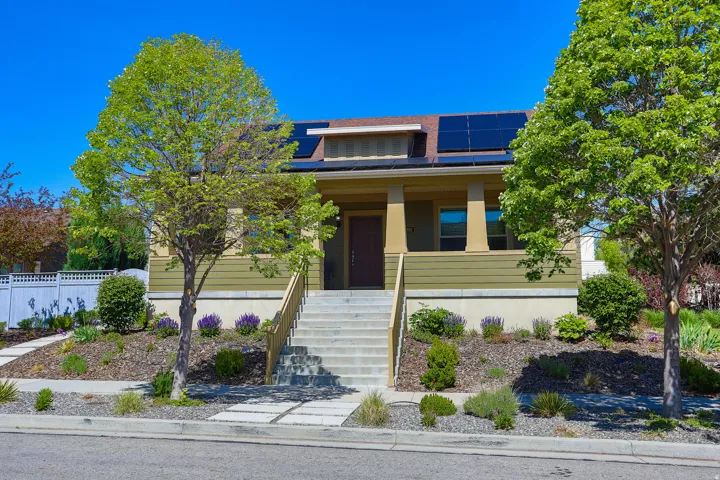 This house is a technical marvel. Currently owned by some IT savant who made it über efficient and functional.