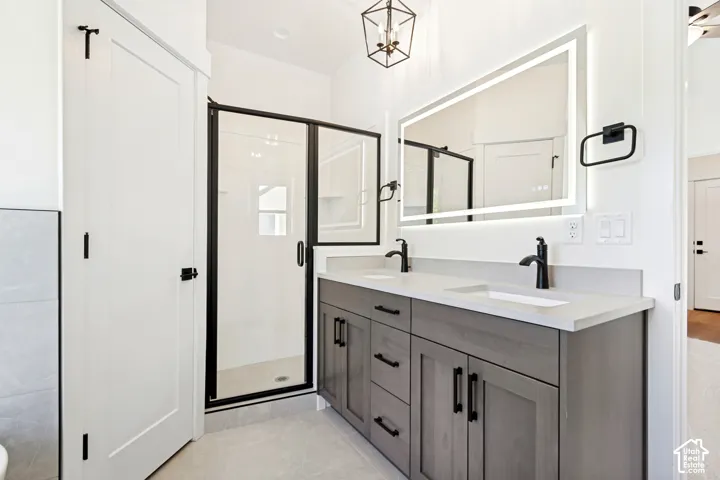 Dual vanity with stone countertop and integrated sinks