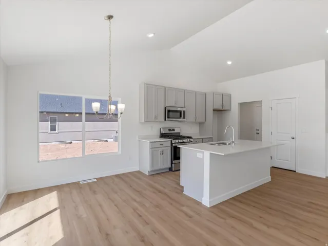 264 E 770 N, Santaquin, Utah 84655
