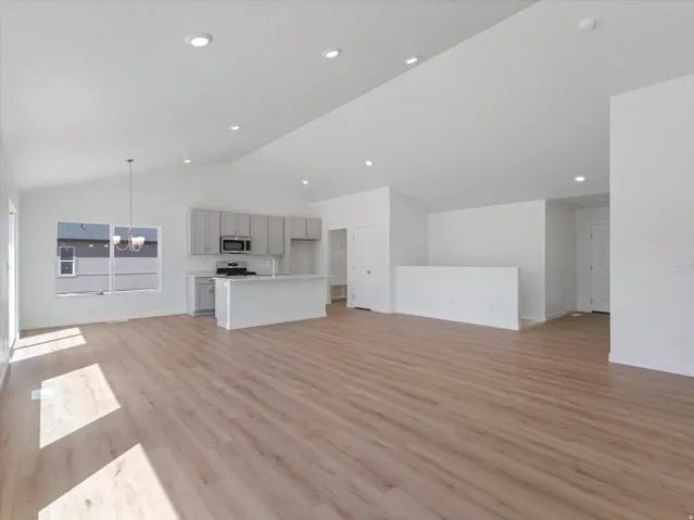 264 E 770 N, Santaquin, Utah 84655