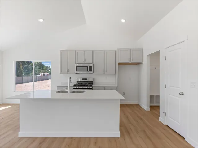 264 E 770 N, Santaquin, Utah 84655