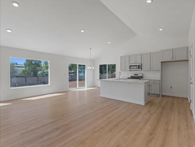 264 E 770 N, Santaquin, Utah 84655
