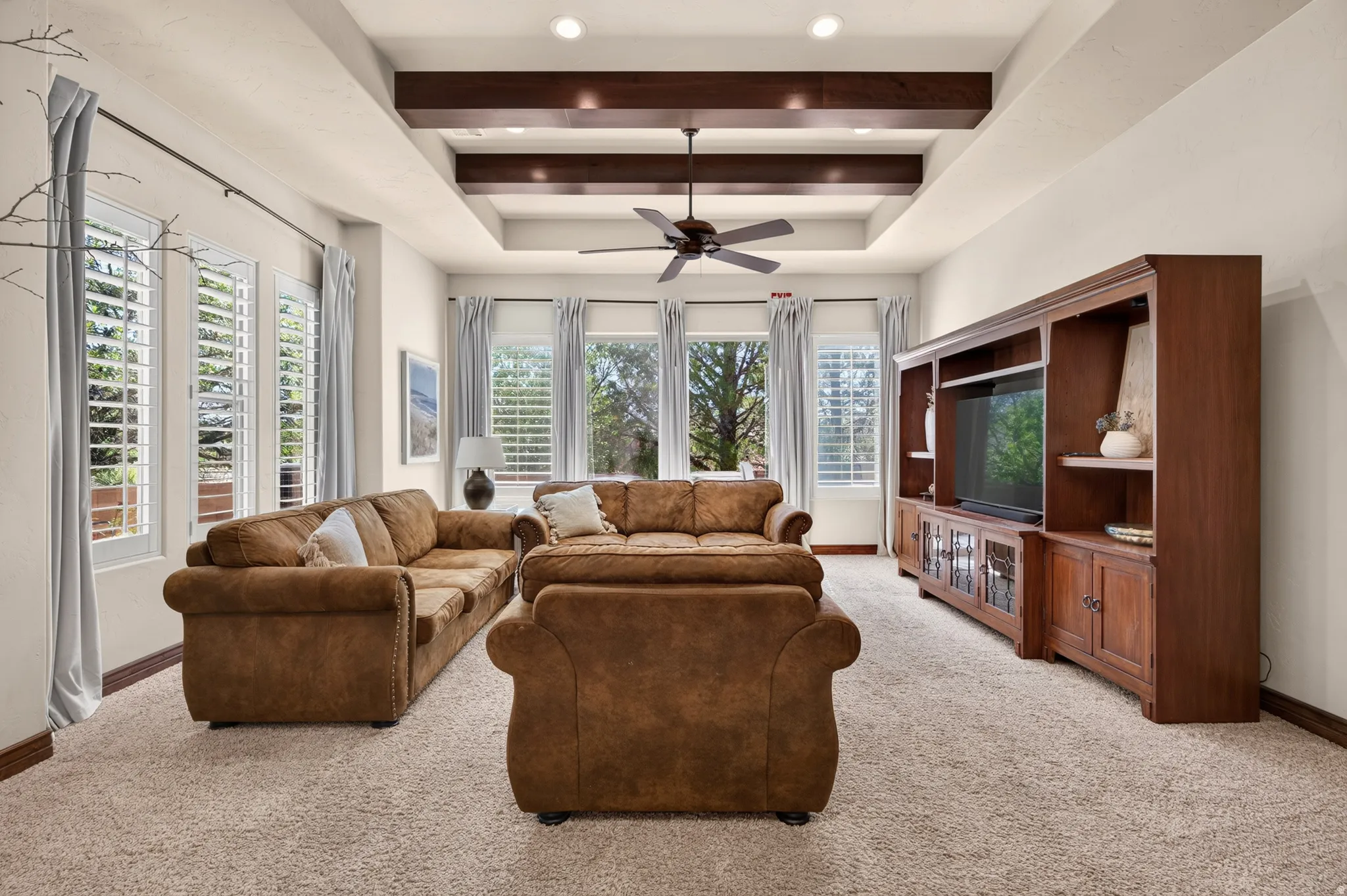 This property is sold fully furnished; turn-key ready!