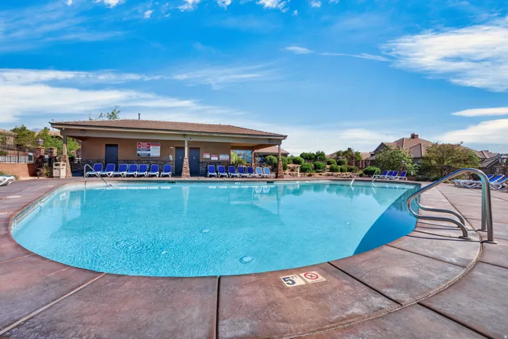 1906 N Pebble Dr, Washington, Utah 84780
