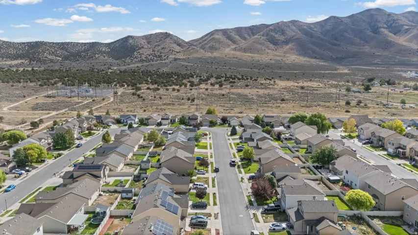 Residential neighborhood with mountain backdrop