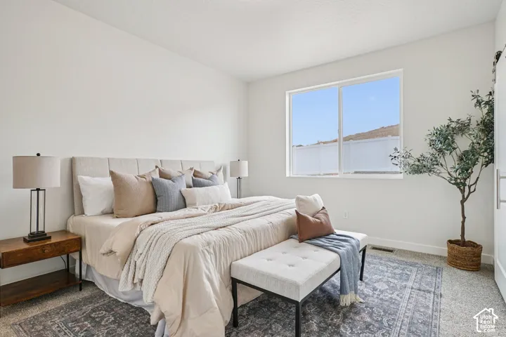 Example photo of a different finished Hanbury home. Actual home may differ/vary.