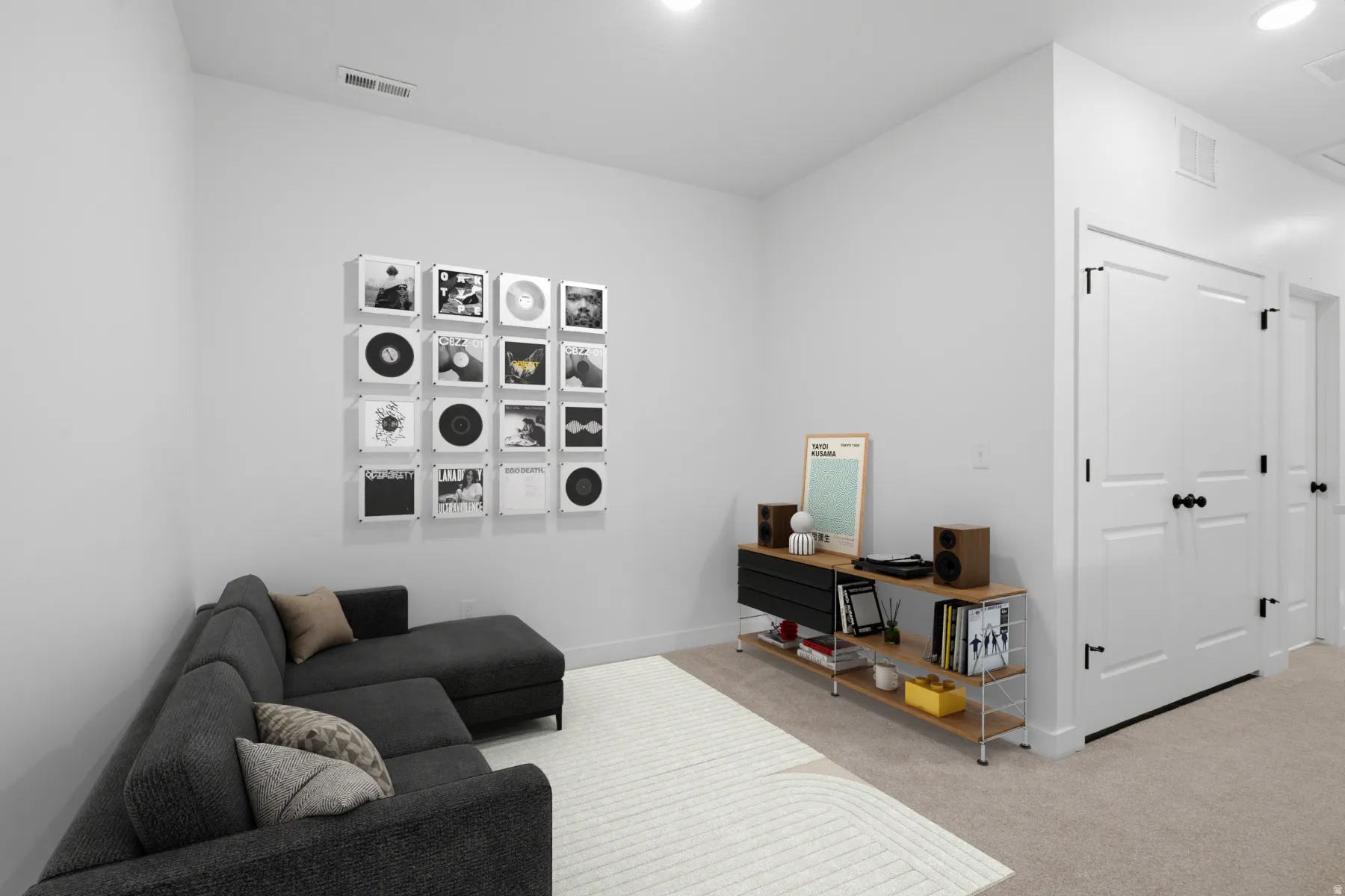Retreat or second family room on 2nd level