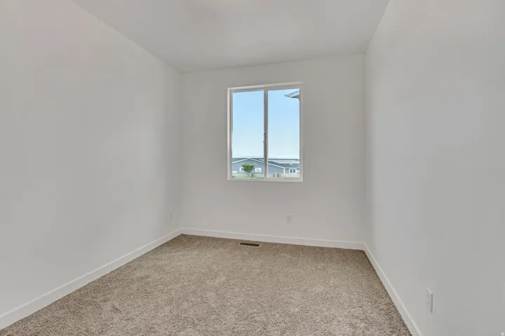 Different finished Edgewater home. Options/colors/features may differ from the actual home for sale.