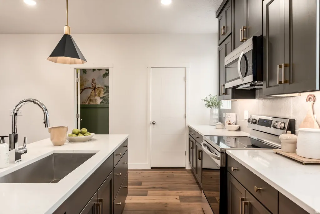 Model Home Photo. Buyer will choose their own finishes.