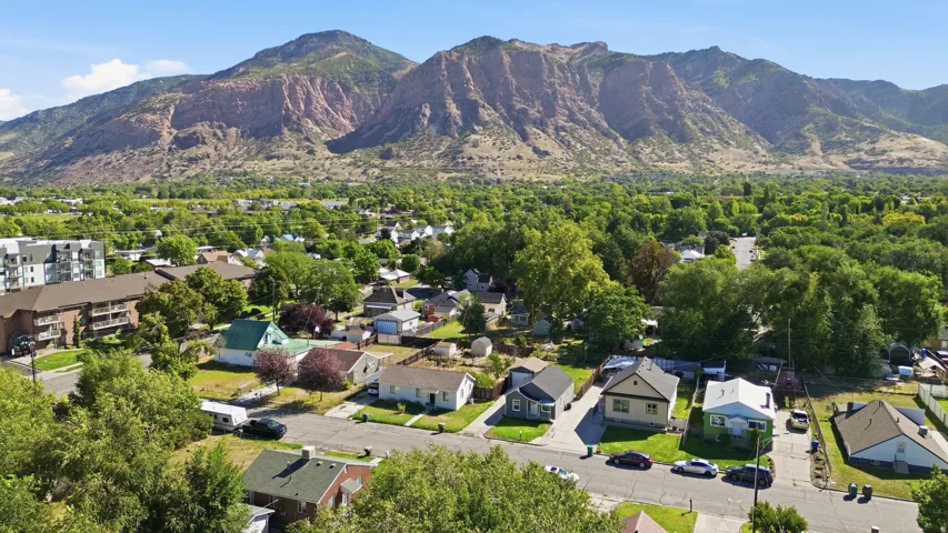 Neighborhood setting with established residential properties and expansive mountain scenery