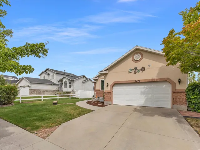 5476 W Ridge Flower Way, Kearns, Utah 84118