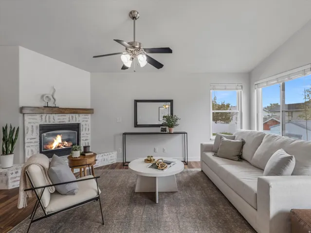 5476 W Ridge Flower Way, Kearns, Utah 84118