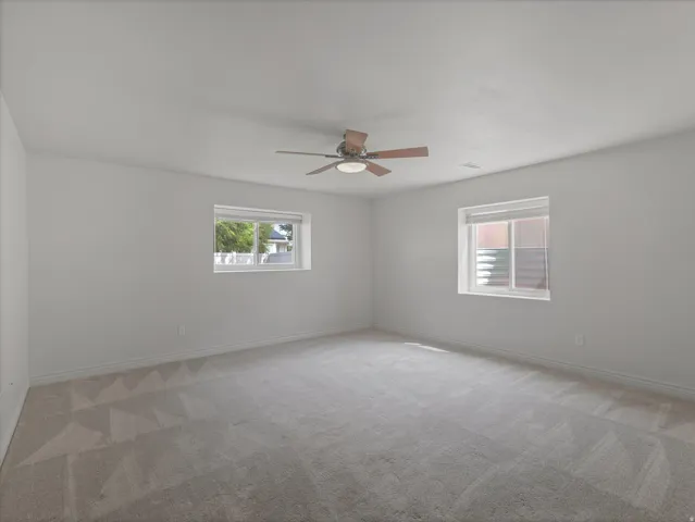 5476 W Ridge Flower Way, Kearns, Utah 84118