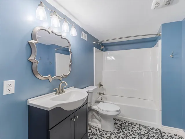 5476 W Ridge Flower Way, Kearns, Utah 84118