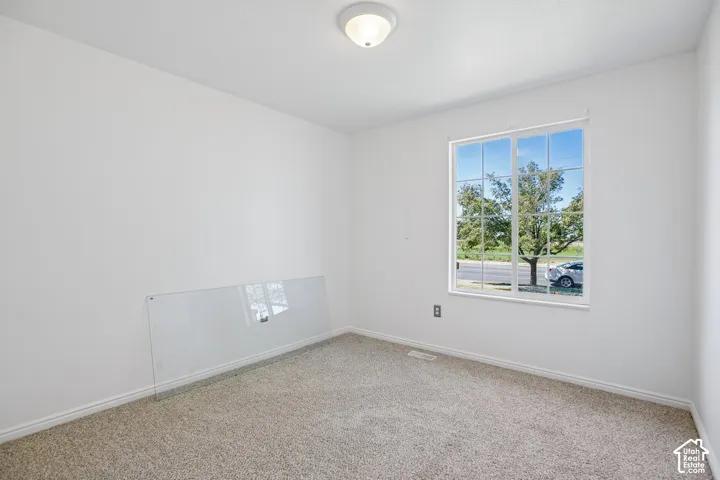 2224 N 3000 W, Clinton, Utah 84015