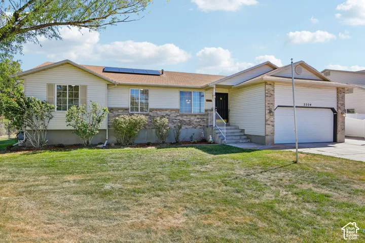 2224 N 3000 W, Clinton, Utah 84015